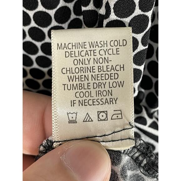 Max Studio Shirt Womens Large Black White Cold Shoulder Polka Dot Knit - Picture 8 of 9